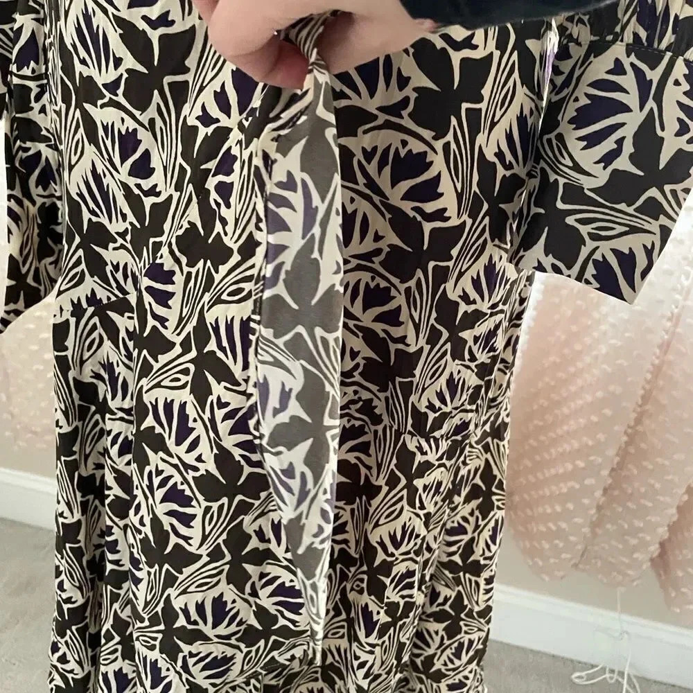 Banana Republic Silky Wrap Maxi Dress - Picture 9 of 15